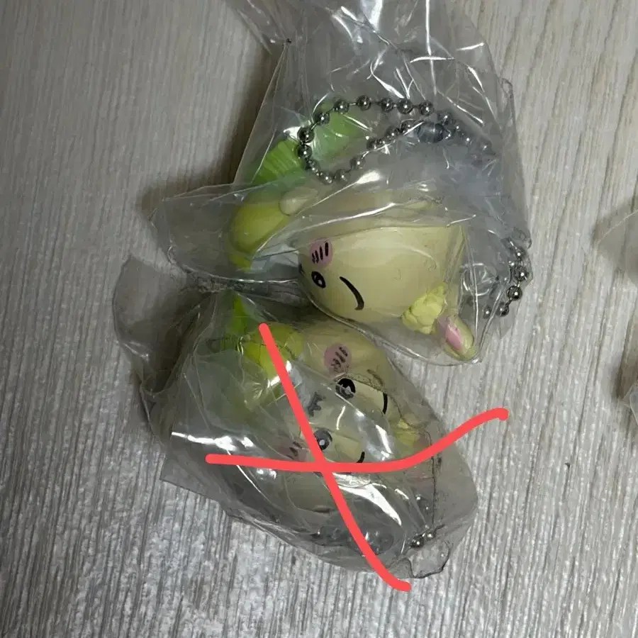 치이카와 먼작귀 인어섬 타베모노 우사기 가챠 피규어 키링