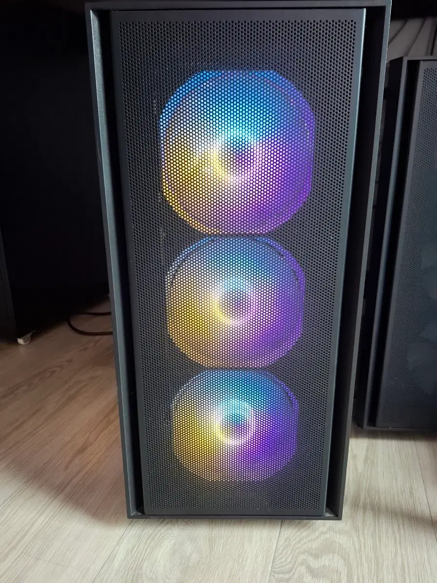 AMD 라이젠 5 5600X, 16G, B550M WIFI, RX 6600 게이밍 PC