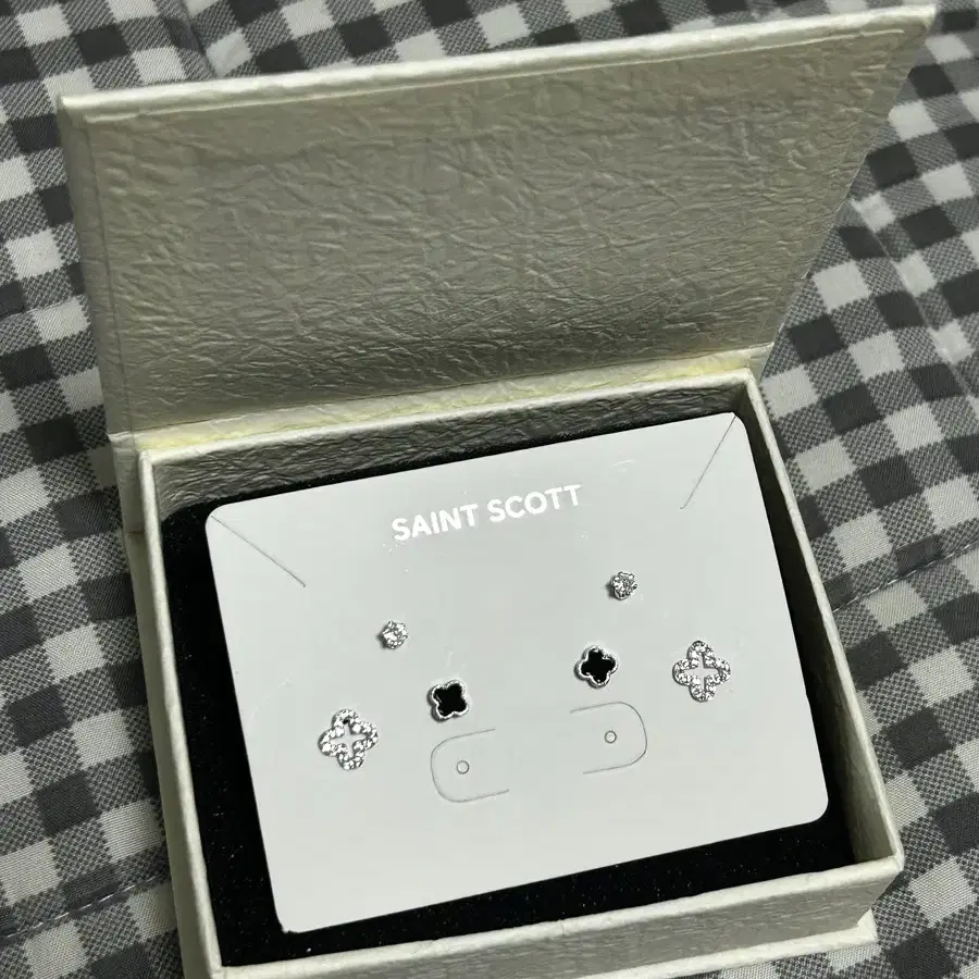 에이블리 귀걸이 피어싱 새상품