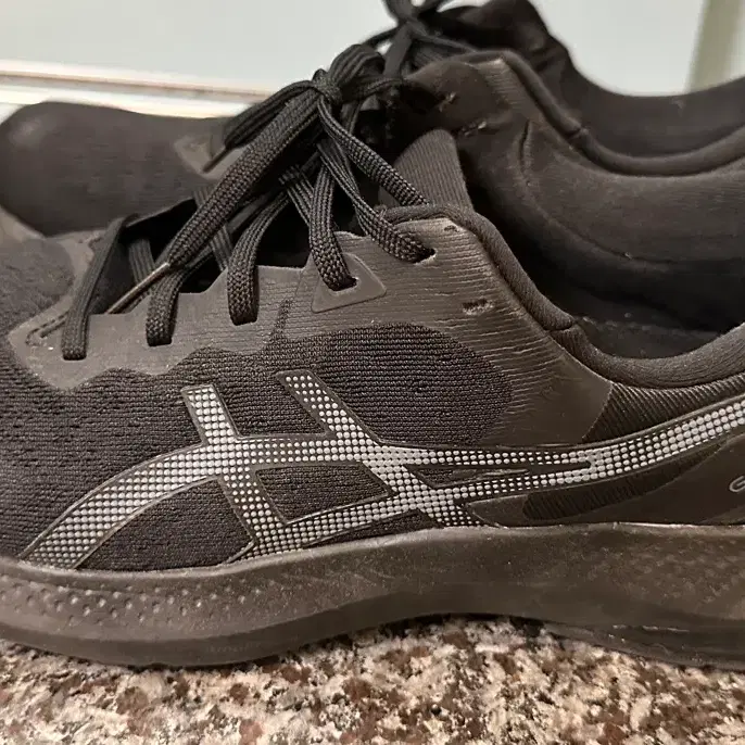 아식스 GEL PULSE 13 블랙 운동화 280 사이즈