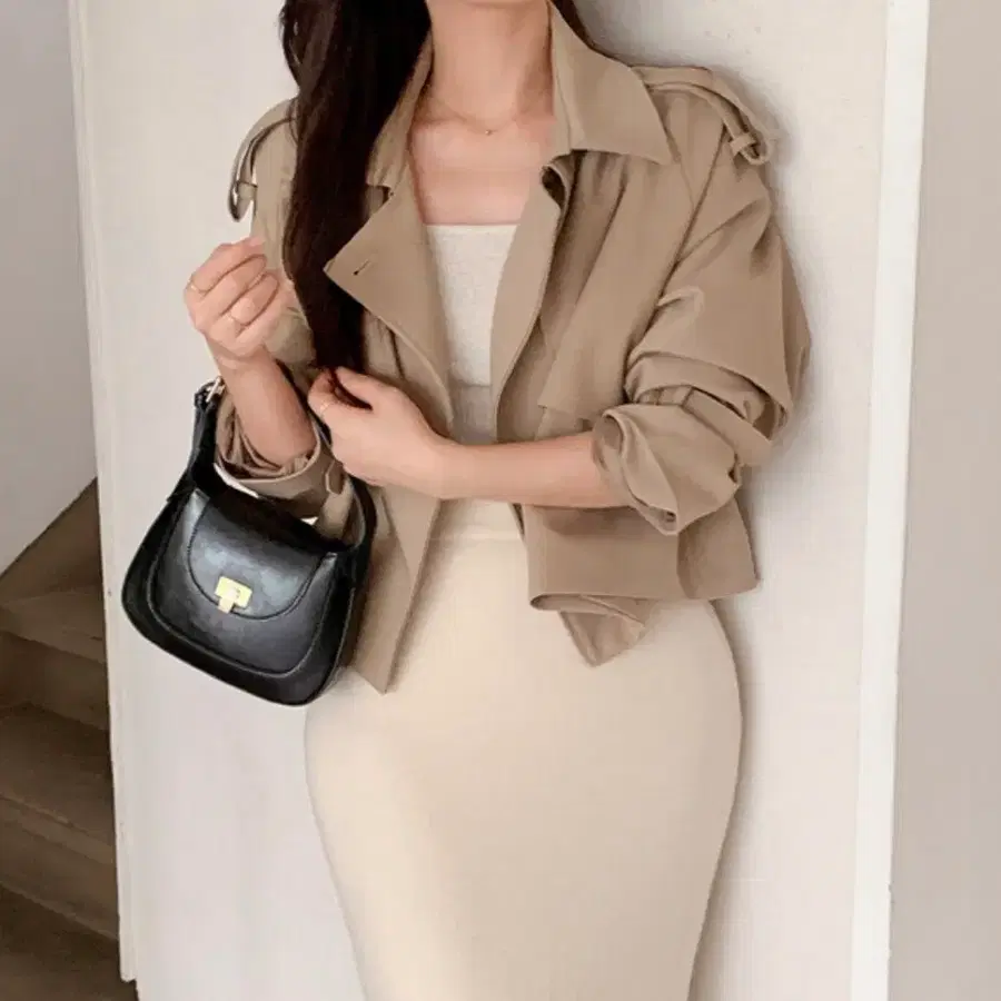 품절템, 정가 7.9) 퍼빗 로우번 숏 트렌치 코트 자켓 - 분위기 에토프