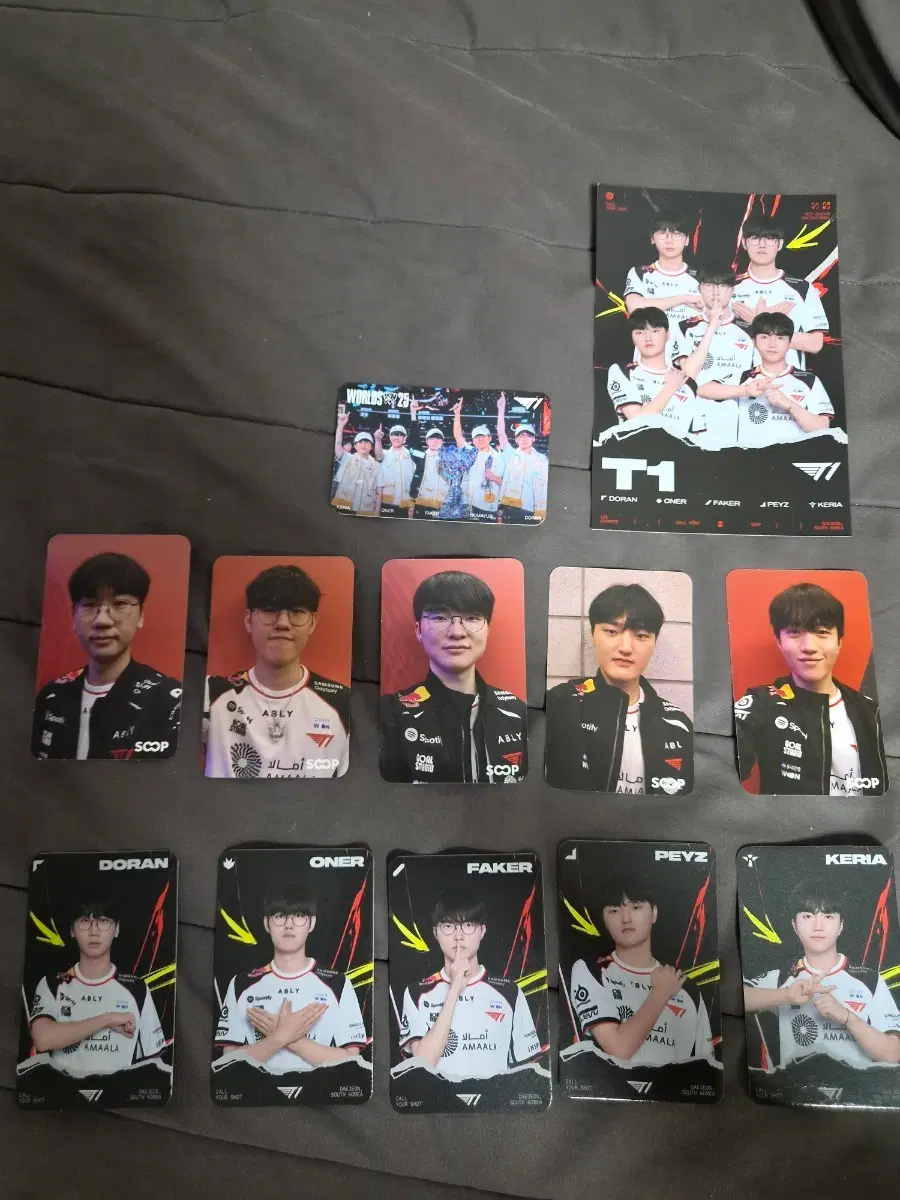 T1 월즈 우승 및 msi 개인 포토카드 판매