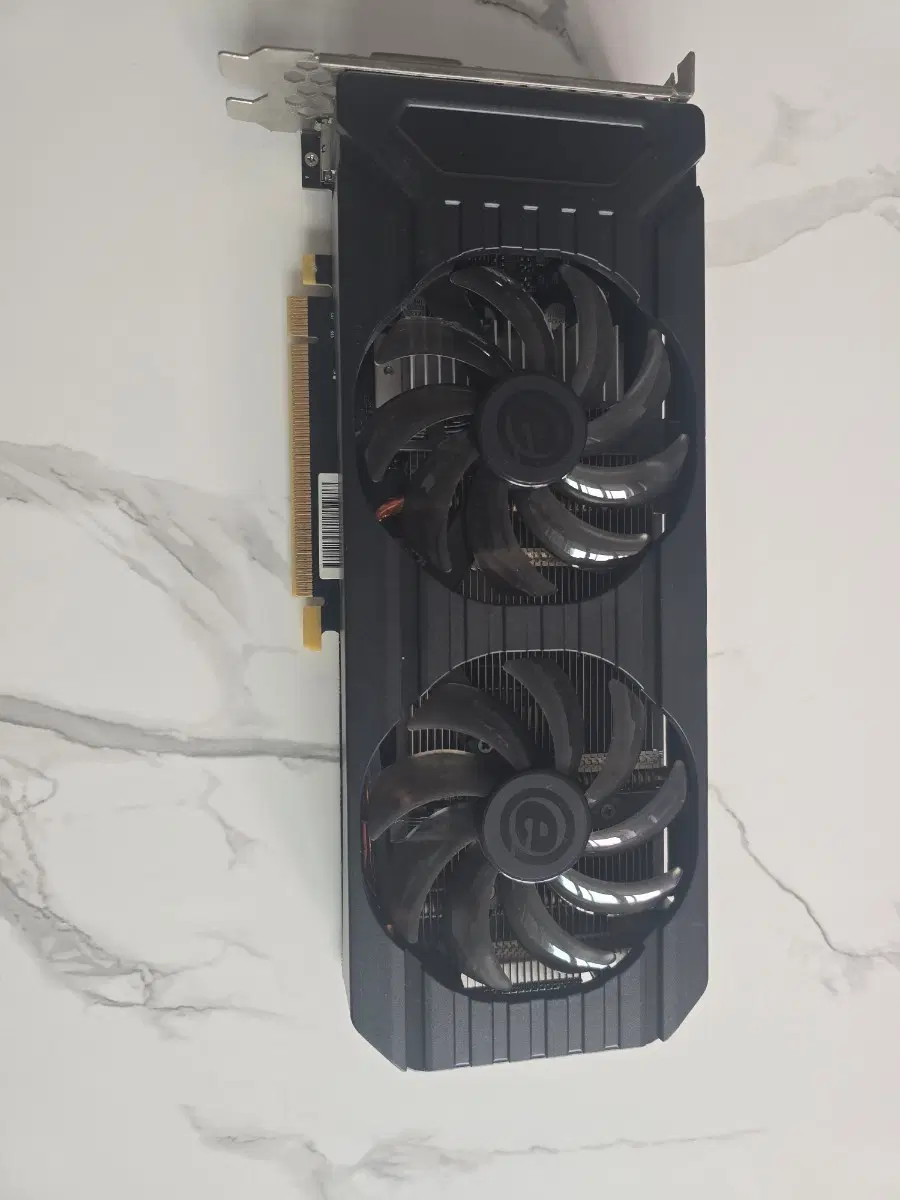 그래픽카드 GTX 1060 3GB 2팬