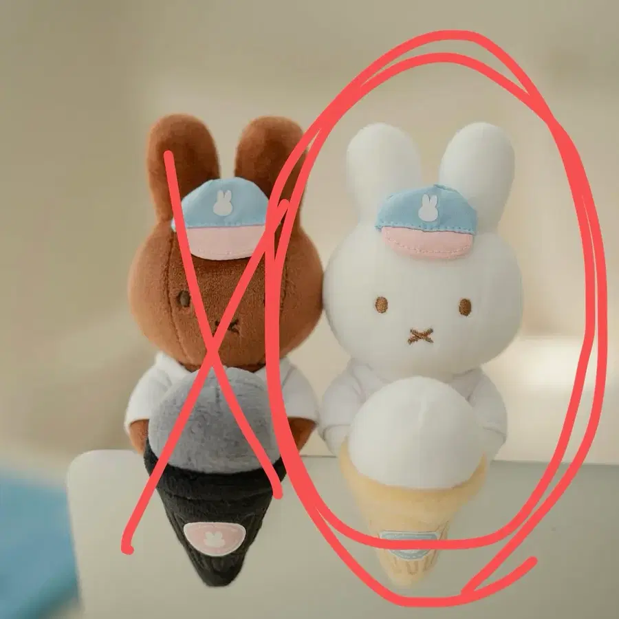 경주 미피카페 멜로우 키링 팝니다.