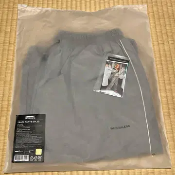 르세라핌 TRACK PANTS 트랙 팬츠