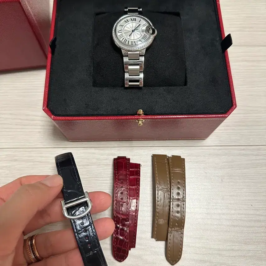까르띠에 빌롱블루33mm(다이아베젤) 사진 3