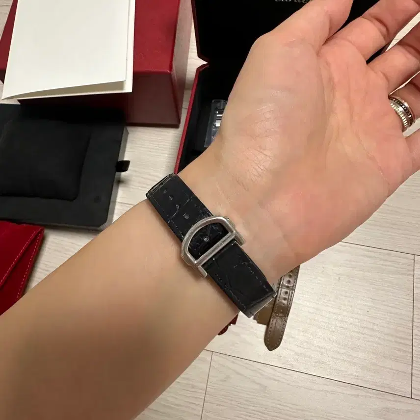 까르띠에 빌롱블루33mm(다이아베젤) 사진 6