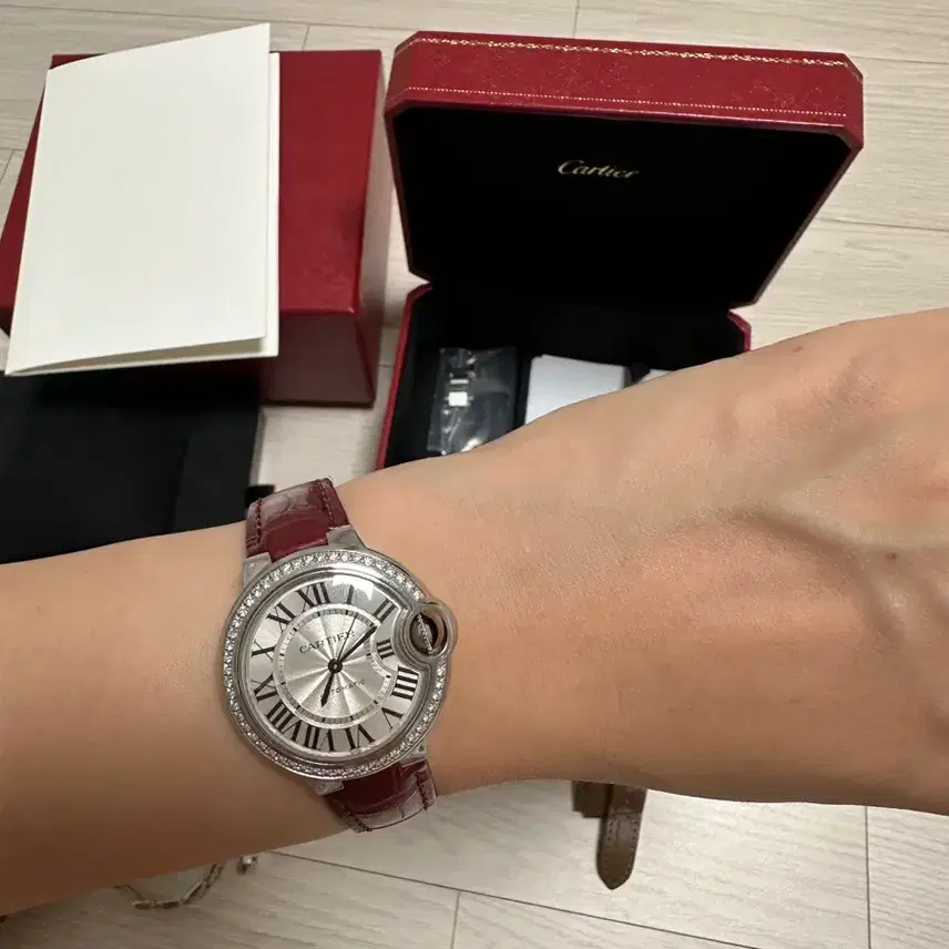 까르띠에 빌롱블루33mm(다이아베젤) 사진 7