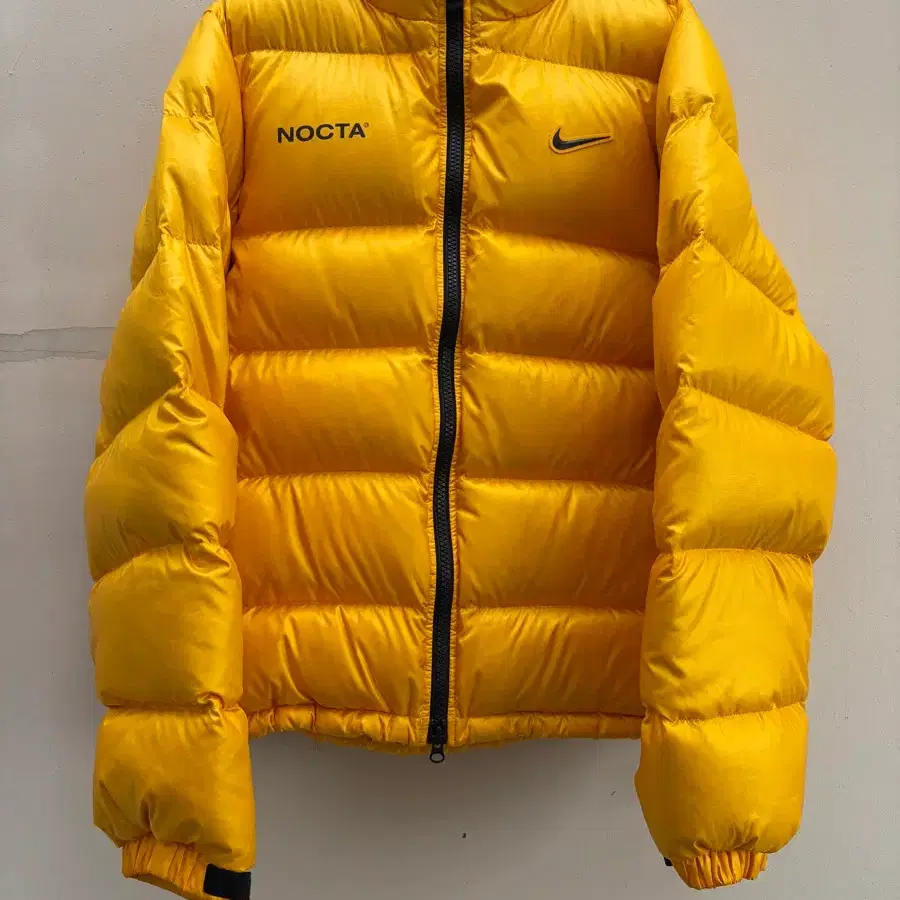 나이키 x 드레이크 녹타 푸퍼 패딩 자켓 옐로우 US/EU 유니버시티 골드 Nike x Drake Nocta