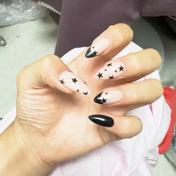 별 네일아트 롱 스틸레토 쉐입