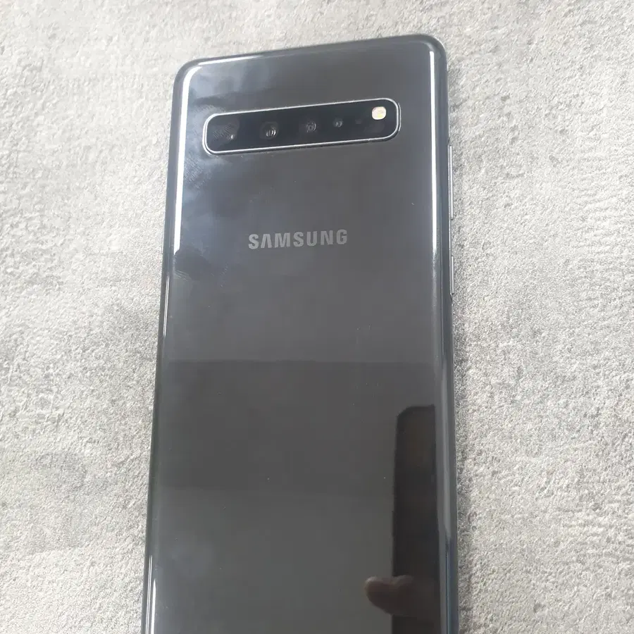 삼성 갤럭시S10 5G 정상해지 중고폰 대량할인판매