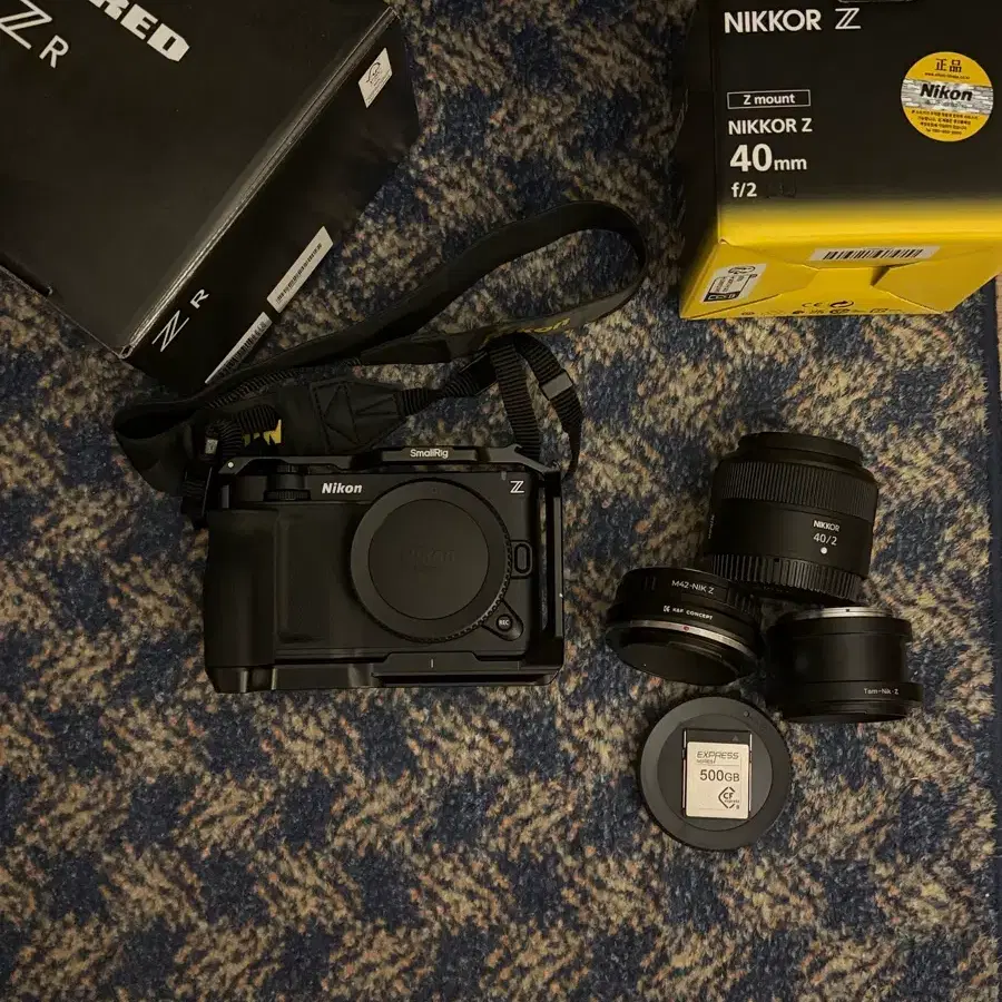 니콘 ZR 카메라 + Nikkor z 40/2 + CF express B + 케이지 및 기타