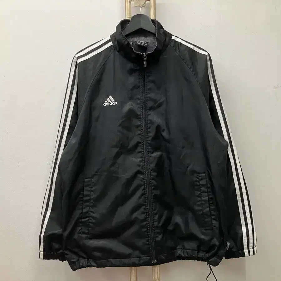 1 아디다스(adidas) 바람막이 M