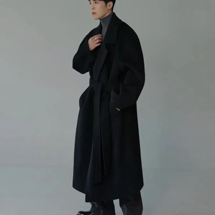 무신사스탠다드 깡 캐시미어 블렌디 더블코트