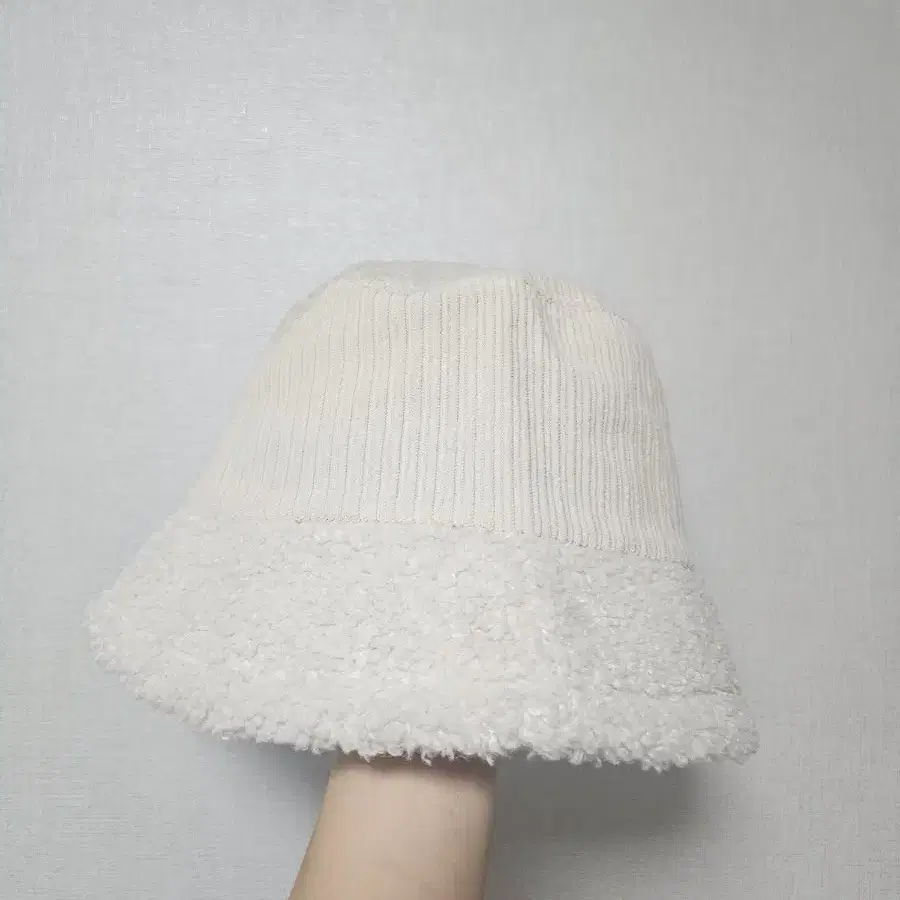 골덴+뽀글이 버킷햇 아이보리