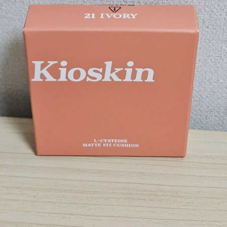 새상품) 키오스킨 매트 핏 쿠션 리필 21호 아이보리