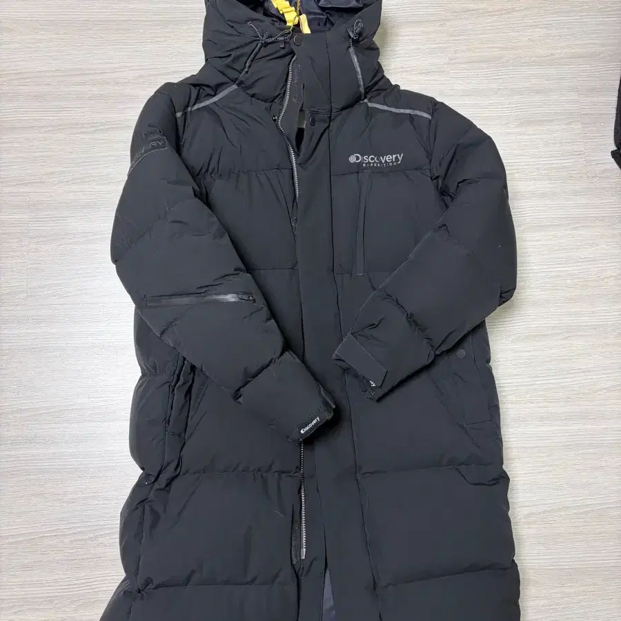 디스커버리 롱패딩
