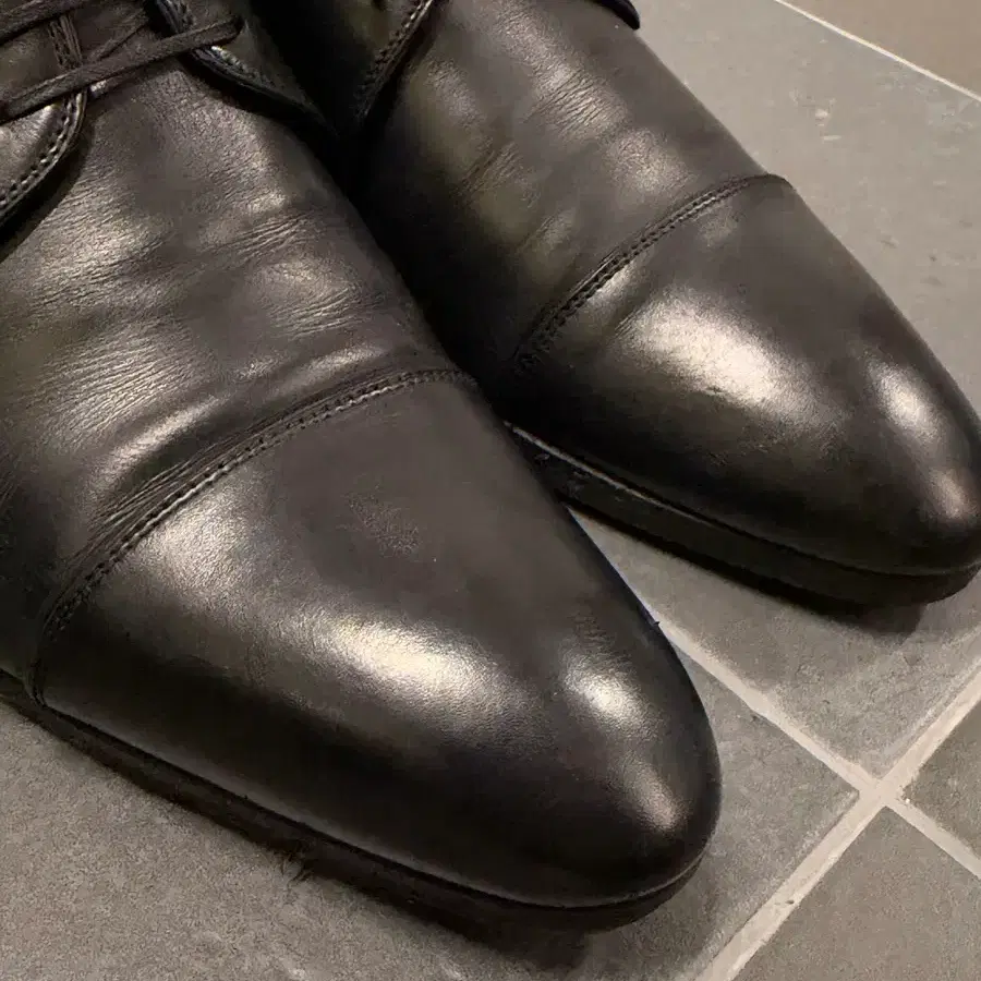 Dior Homme ARCHIVES BY HEDI POINTY STRIPED TOE