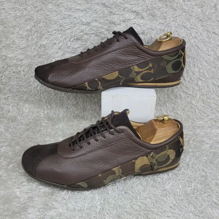 8.5/265 COACH 코치 헨리 브라운레더 스니커즈