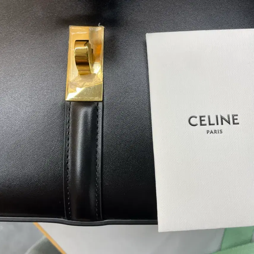 셀린느 CELINE Small 16 Bag in Satinated Calfskin 사진 3