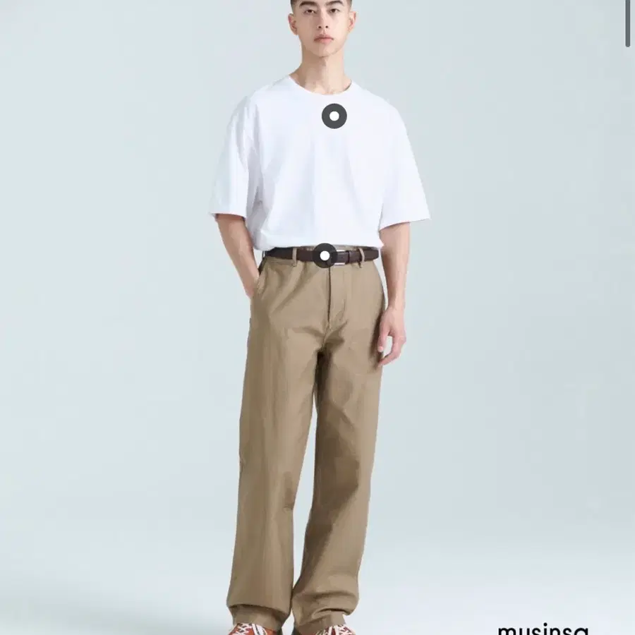 무신사 스탠다드 백 사틴 오피서 팬츠 [샌드 베이지] 28 새상품