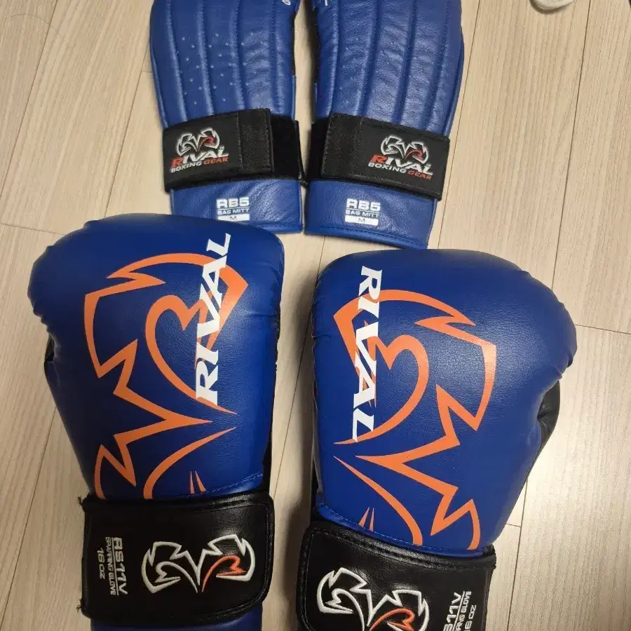 라이벌 복싱글러브 rs11v 16oz 및 백글러브