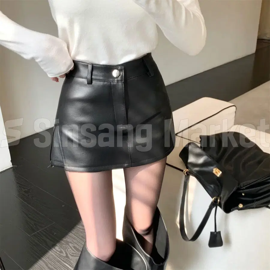 [빠른발송] 피유미니스커트 기본가죽 레더