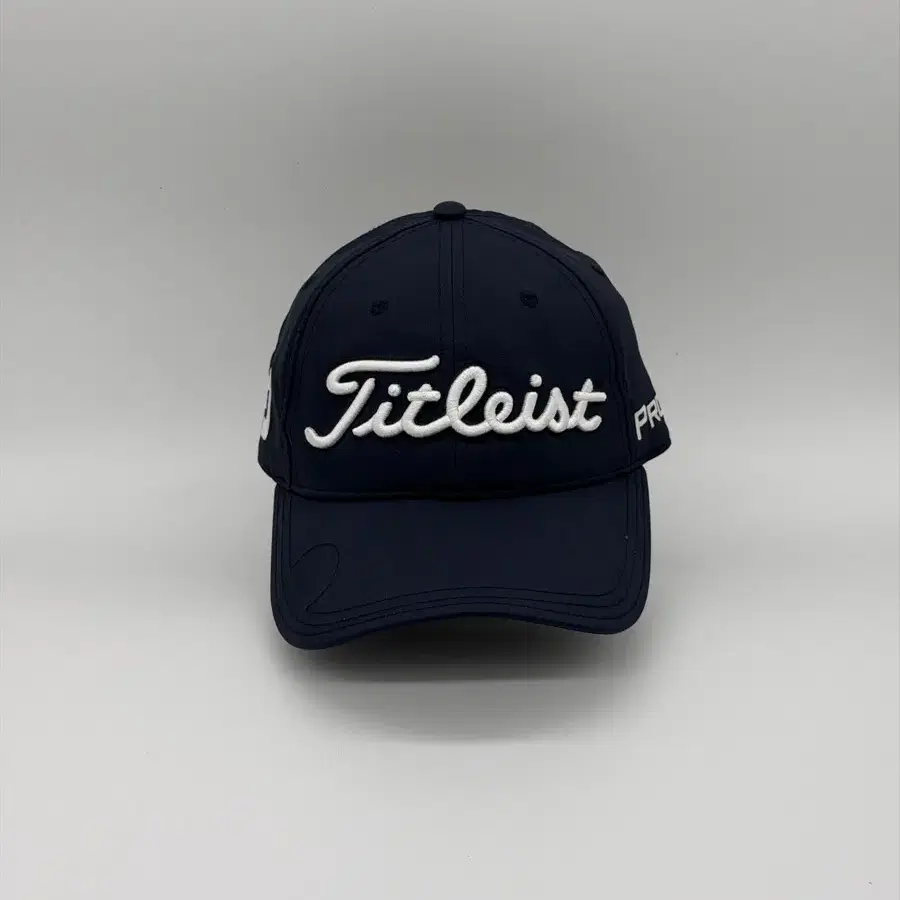 [F] 타이틀리스트 Titleist 네이비 화이트 로고 자수 골프 볼캡 모자