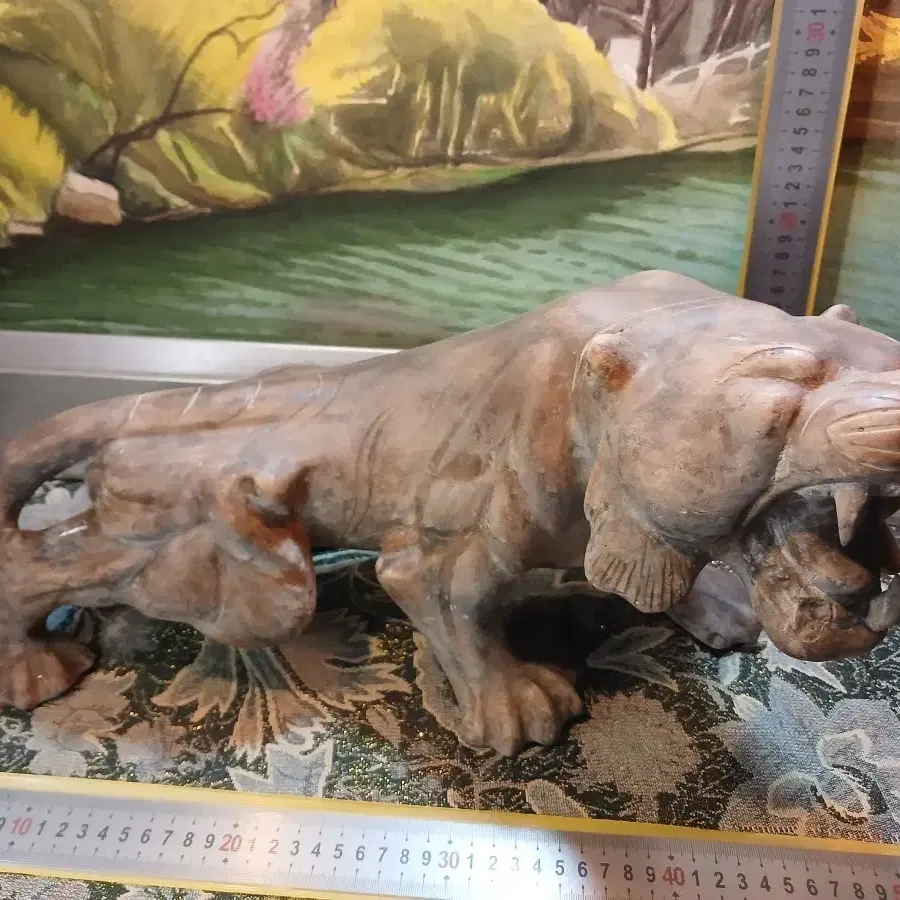 석상 호랑이 조각상