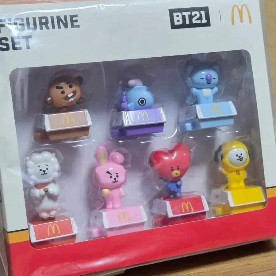 BTS BT21 맥도날드 한정판 방탄피규어 미개봉 희귀 레어
