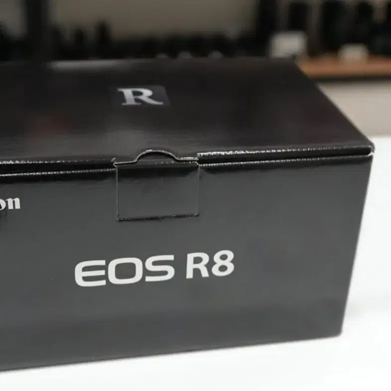 캐논 EOS R8 카메라 (8천컷)