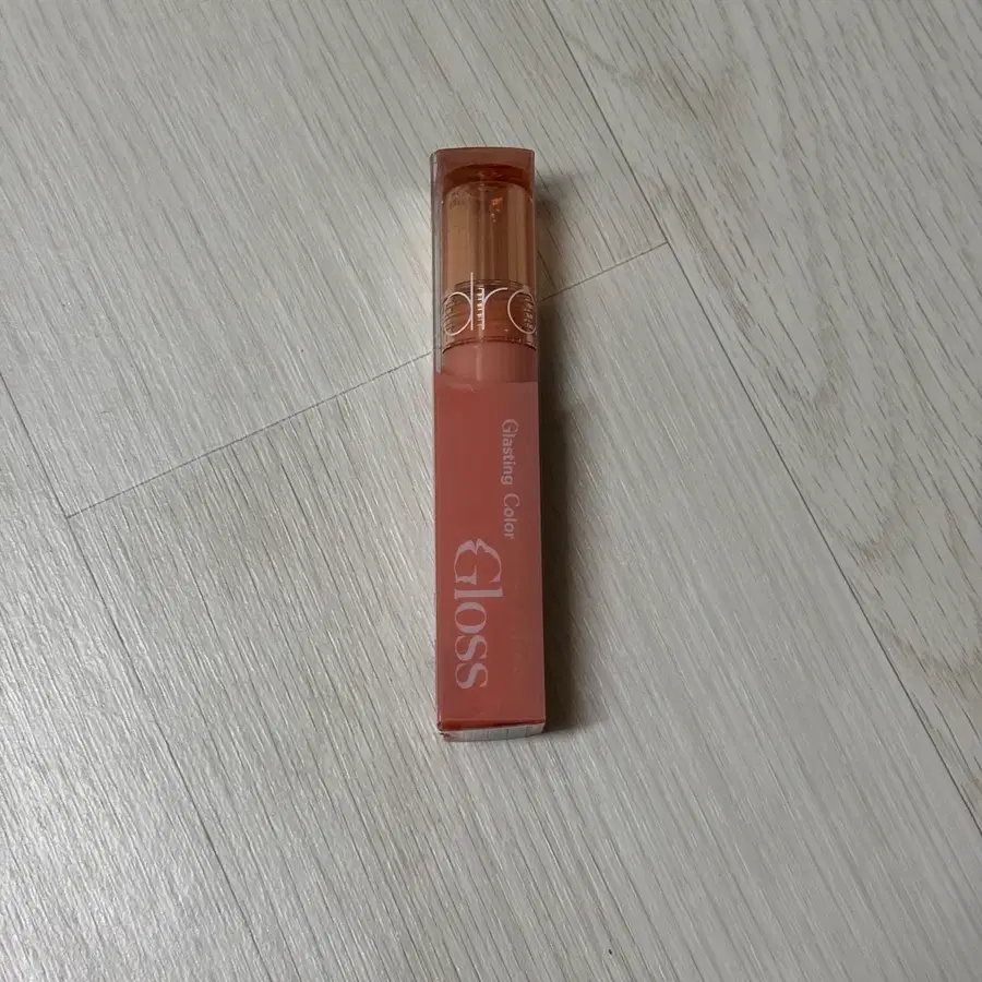 새상품) 롬앤 립글로스 너티베이그
