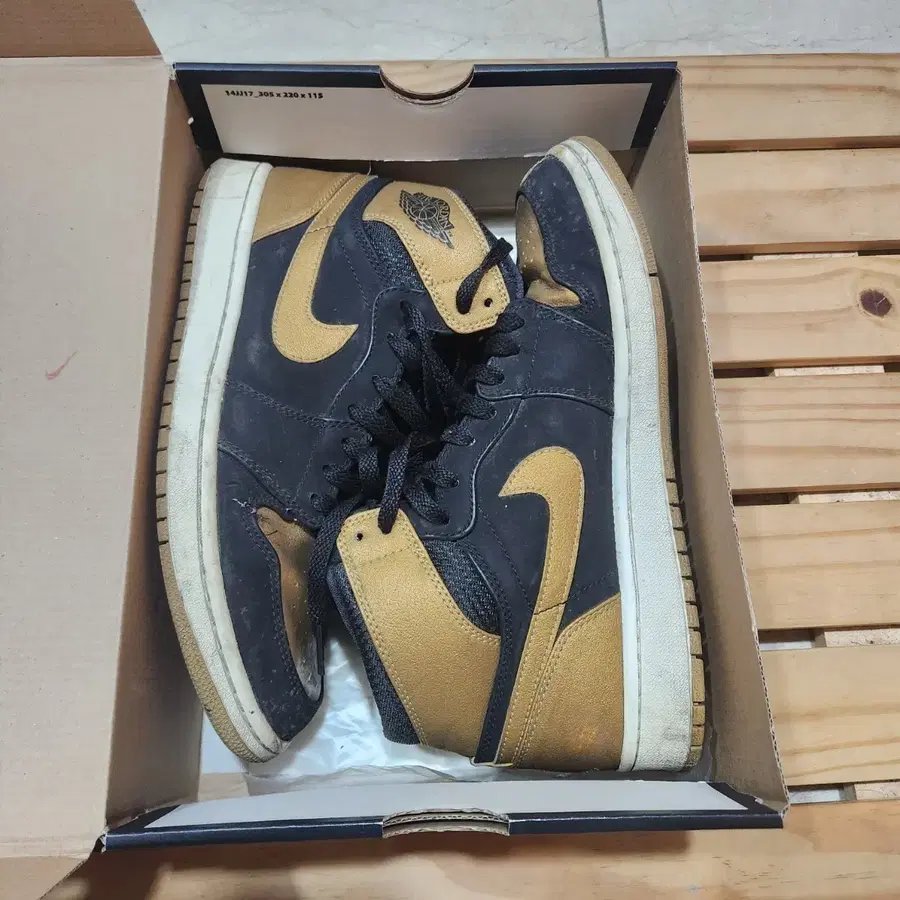 (정품) 조던1 멜로 265 판매합니다.