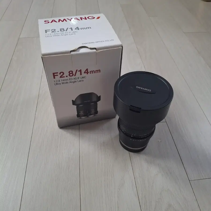 삼양 14mm F2.8 MF 소니마운트 렌즈