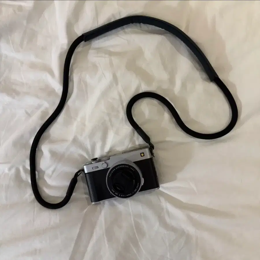 후지필름 X-E5 실버 XF23mm 렌즈킷
