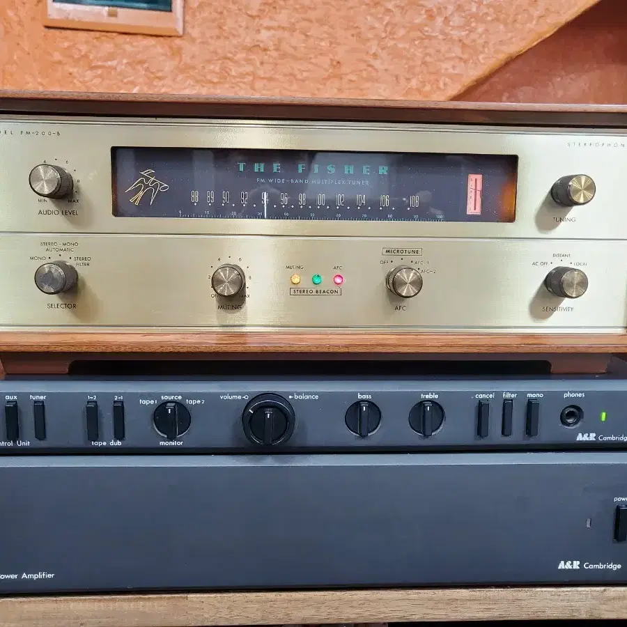 민트급 피셔 FISHER 진공관 튜너 MODEL FM-200-B