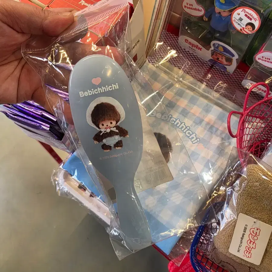 몬치치 베베치치 빗 정품 입니다