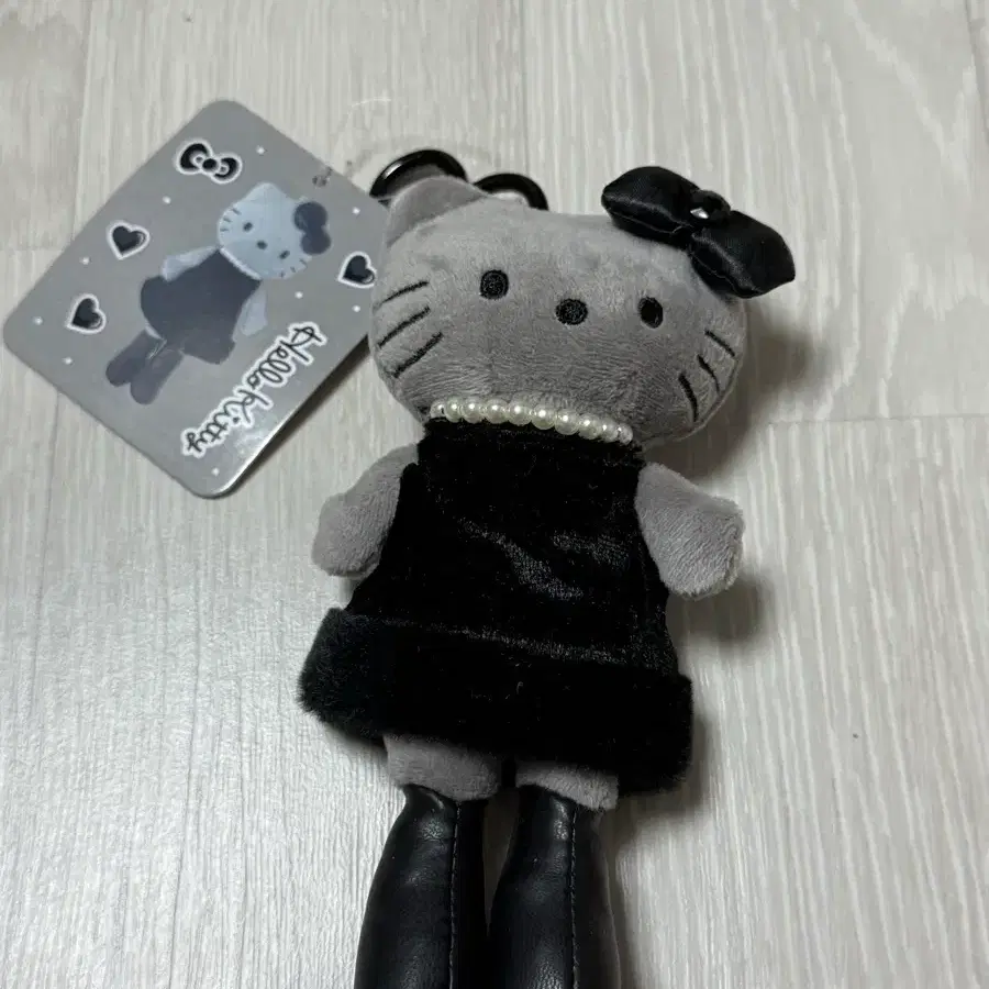 롱다리 블랙 키티 인형 키링