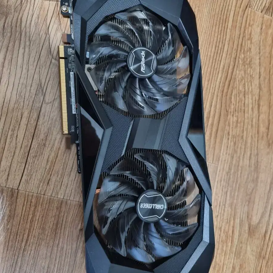 rx6600 그래픽카드 팝니다