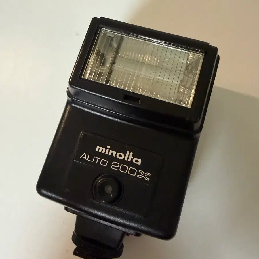 미놀타 AUTO 200X 카메라 플래시