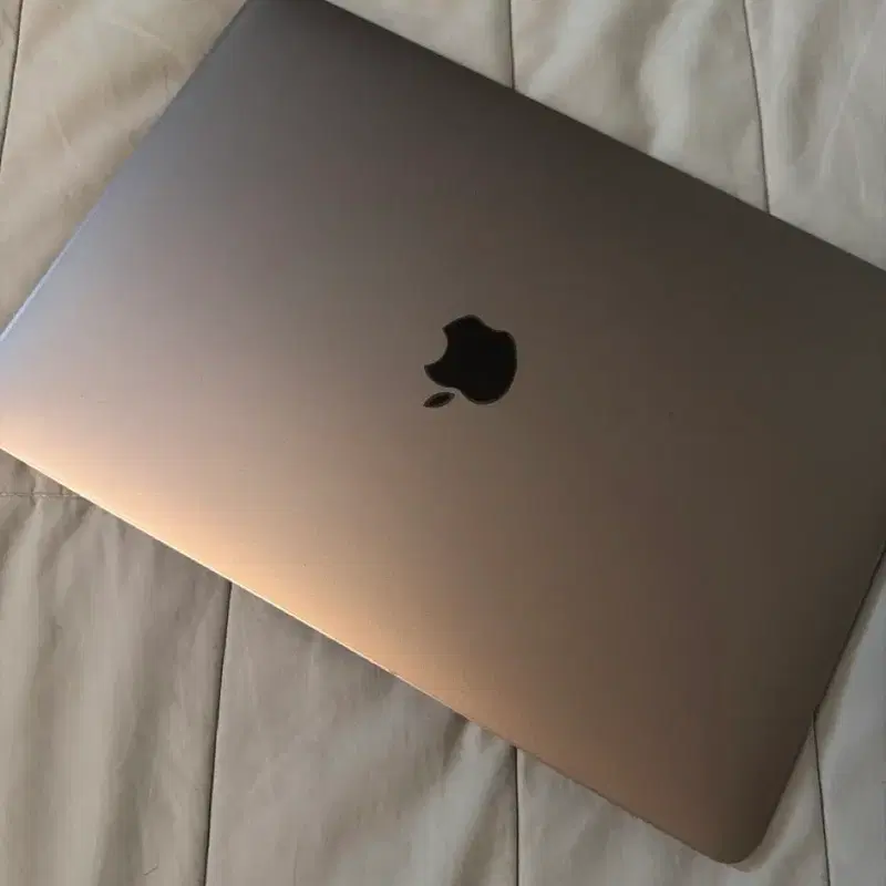 2018 맥북 프로 13 i5 Pro RAM 8GB SSD 256GB