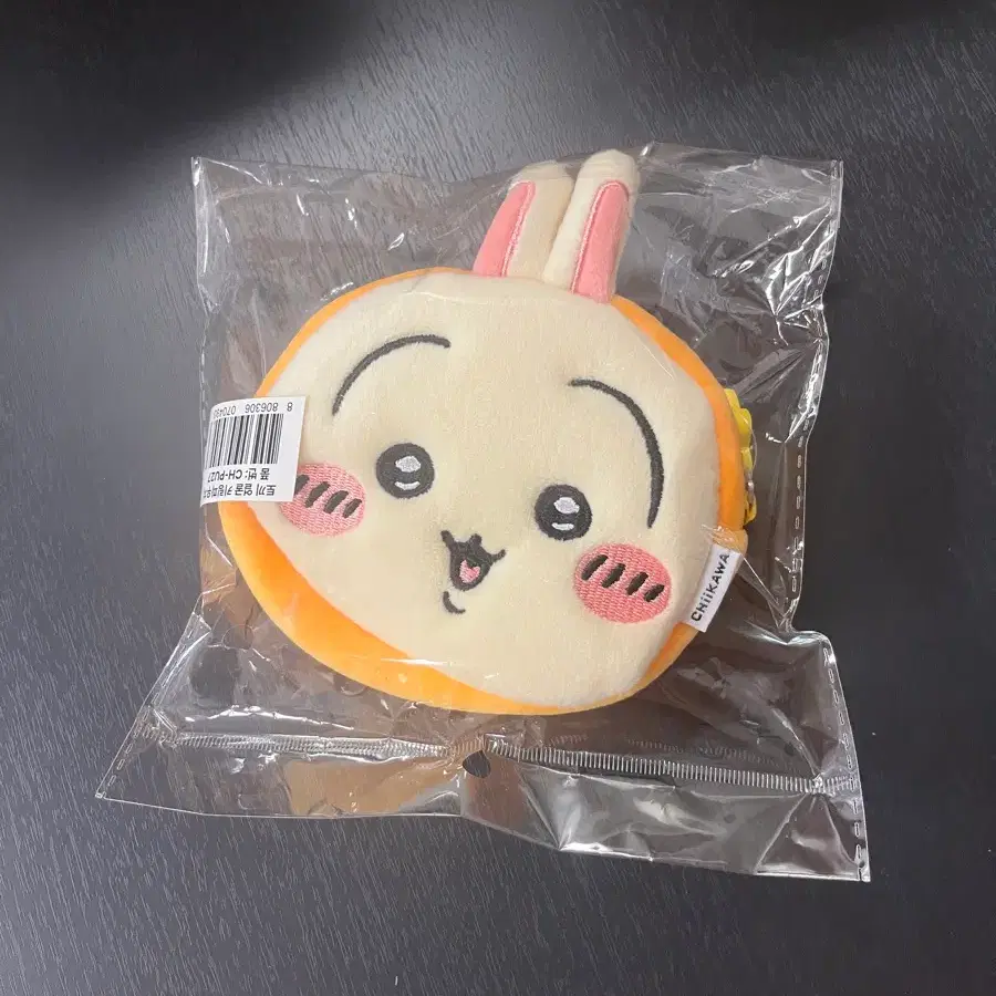 CGV 먼작귀 치이카와 우사기 파우치