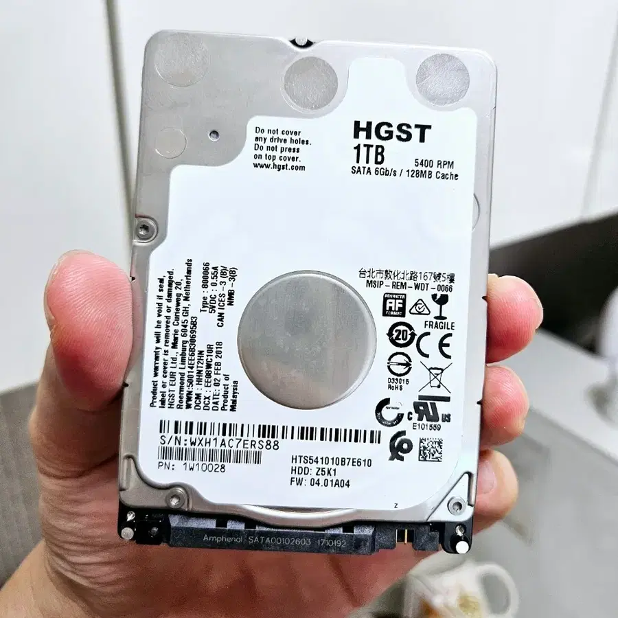 HGST 1TB HDD 하드디스크