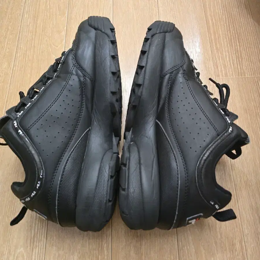 휠라중고 운동화275