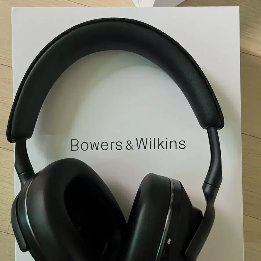Bowers & Wilkins Px7 S2 헤드폰 퀄리티 굿