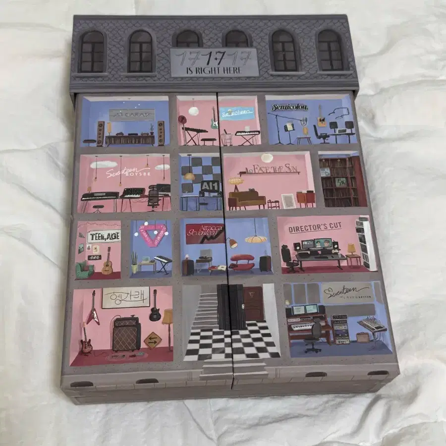 Seventeen 17 is right here hear ver.