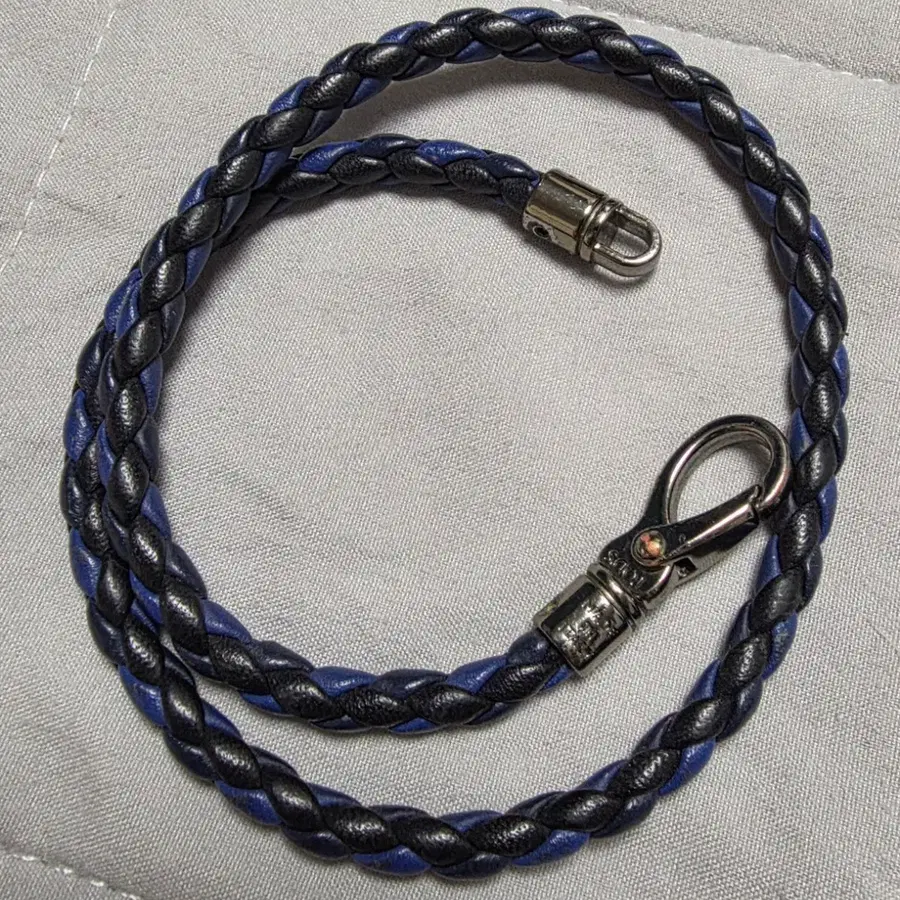 토즈 남성 가죽 팔찌 39cm