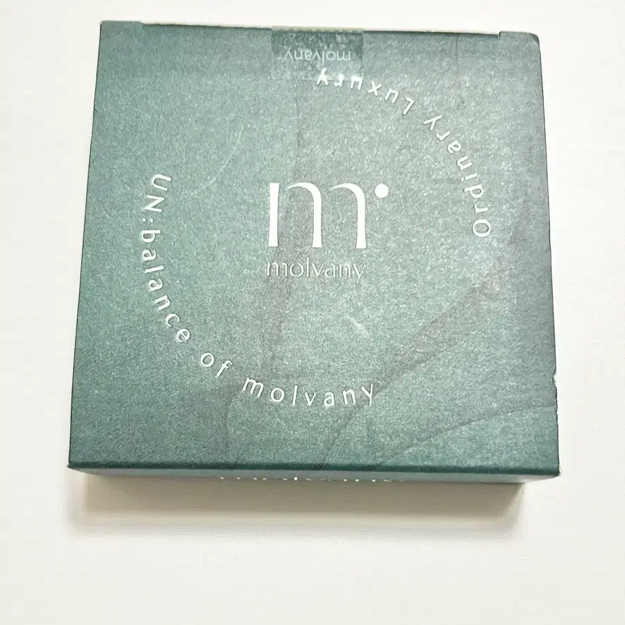 몰바니 토너패드 휴대용 용기