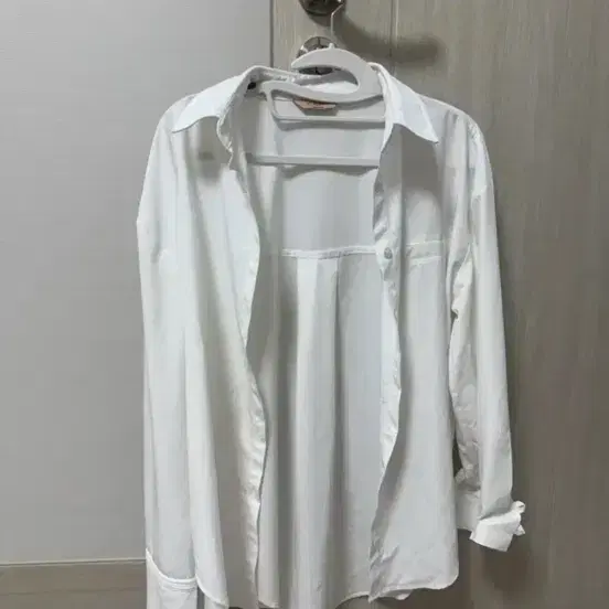 화이트 셔츠