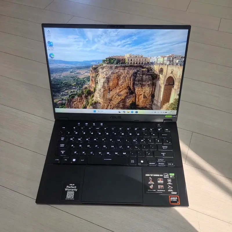 (직거래)TUF A14 8845hs 4060 램 32GB 512GB 게이밍 노트북